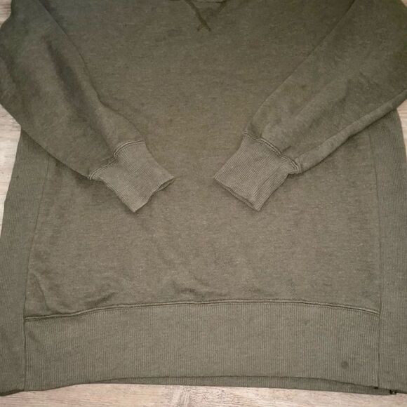 AERIE OVER SIZED Military Green Fuzzy Pullover with side  extra panel sz S - Picture 2 of 3